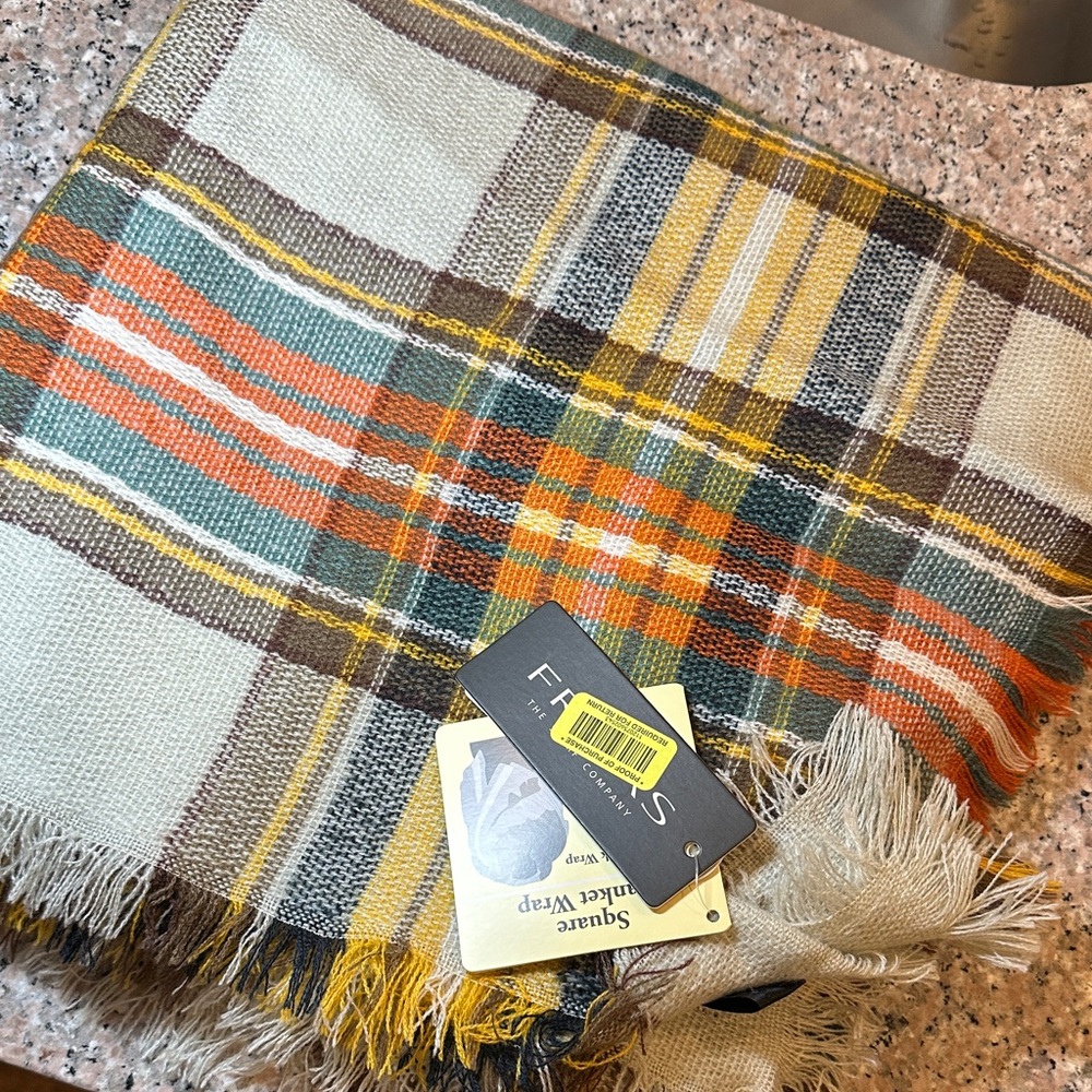 NWT Fraas scarf